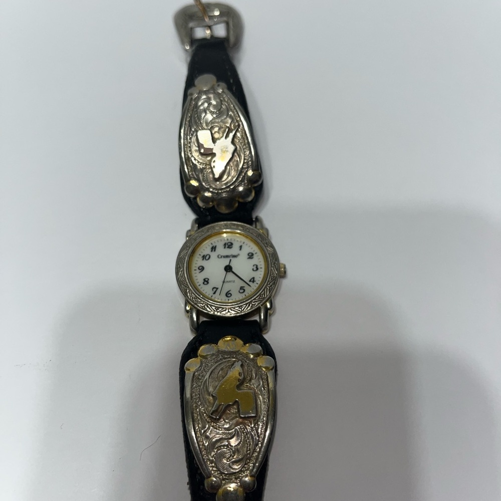 Crumrine Western Watch Women Silver
Tone Leather Band (need battery )